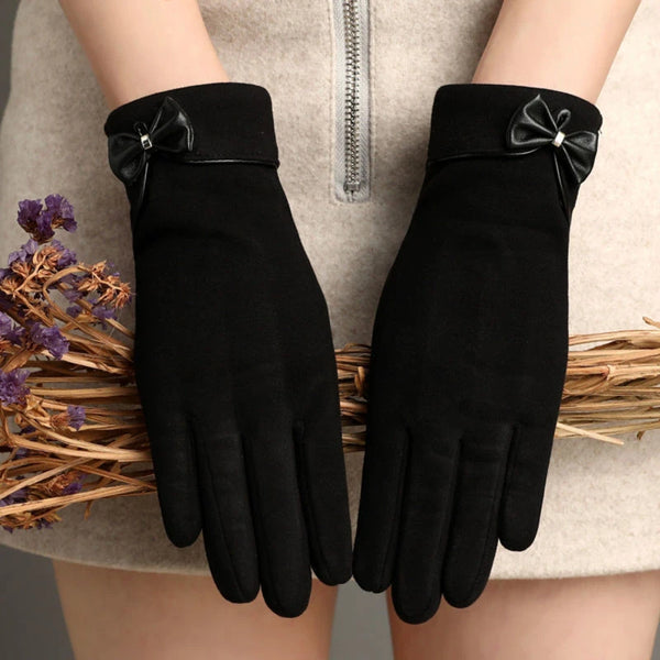 Bowtique Touchscreen Gloves