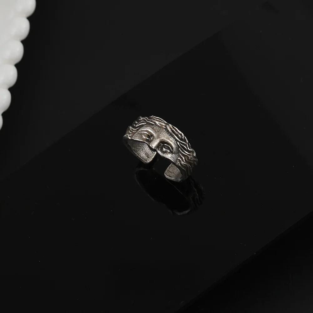 Aphrodite’s Relic Ring