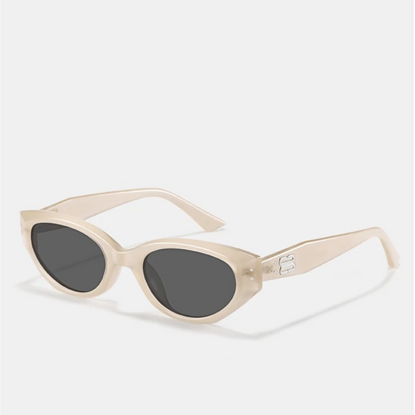 Radiant Cat-Eye Sunglasses